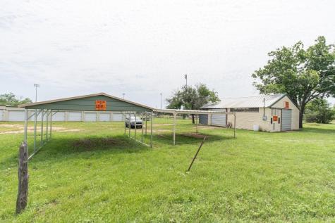 1106 Bessemer Avenue Llano TX 78643