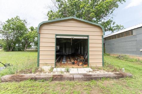1106 Bessemer Avenue Llano TX 78643