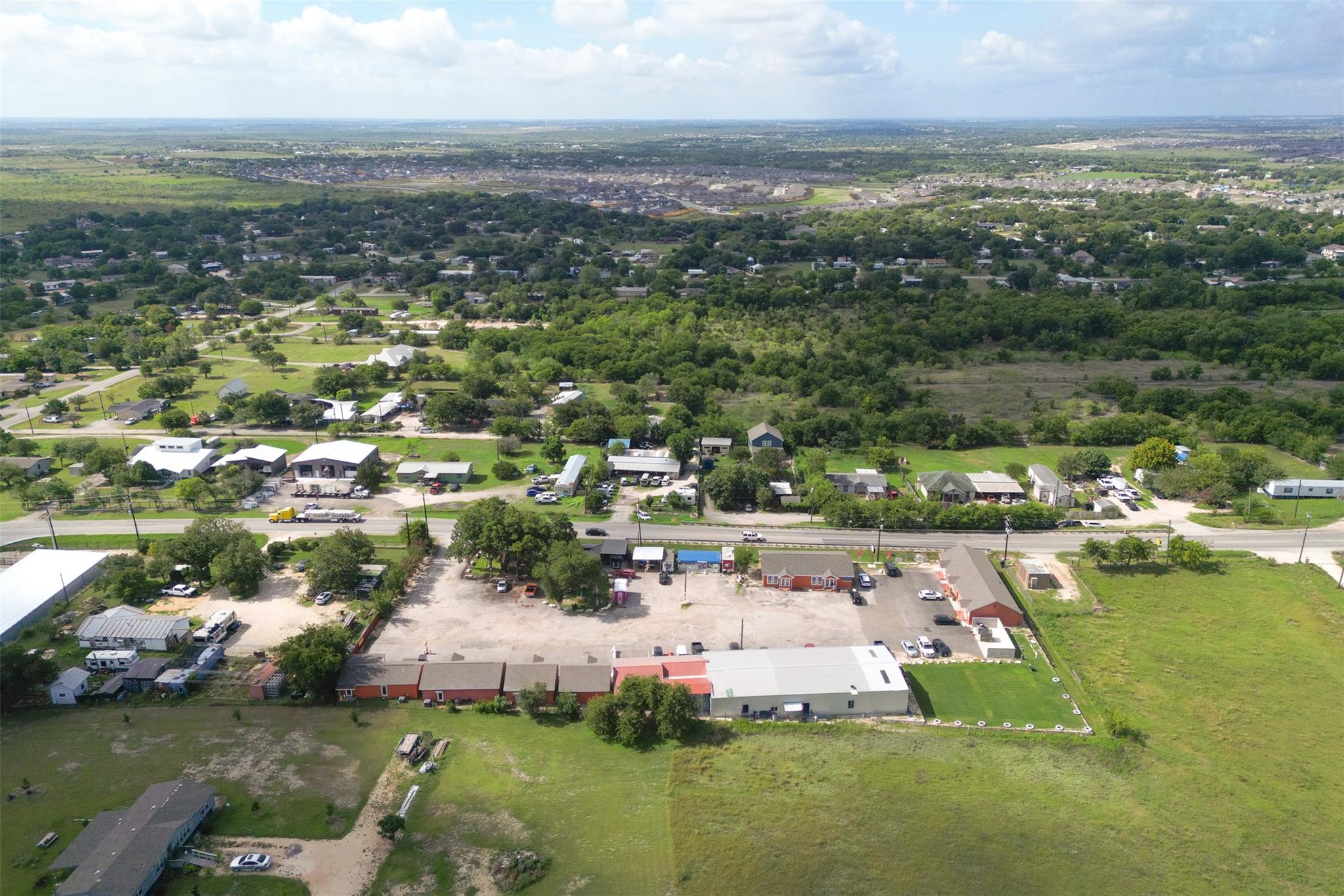 3195 Fm-2001 Buda TX 78610