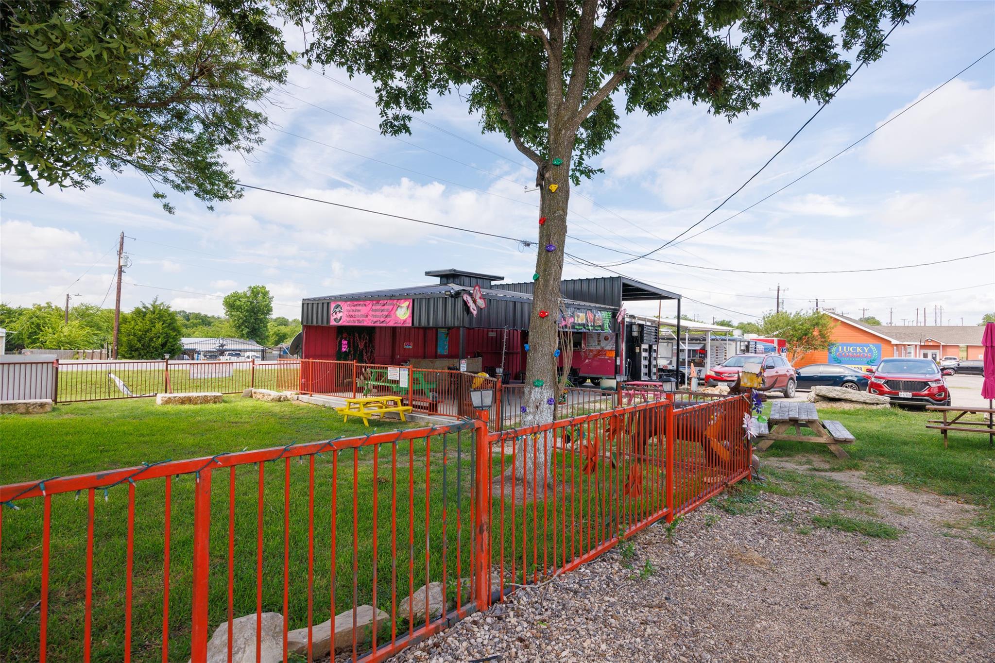 3195 Fm-2001 Buda TX 78610