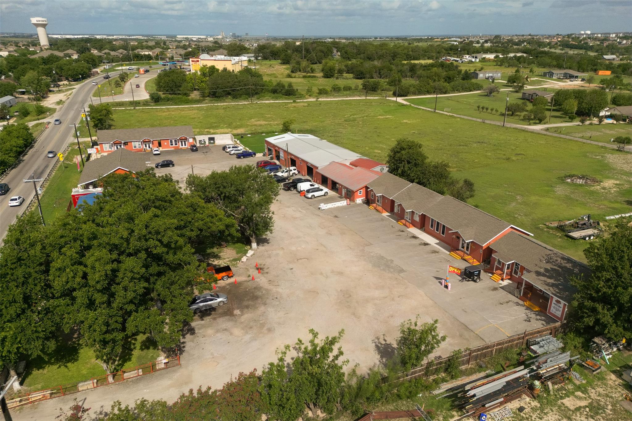 3195 Fm-2001 Buda TX 78610