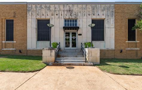 102 W Fox Street Caldwell TX 77836