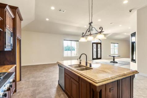 105 Applewood Drive Cedar Creek TX 78612