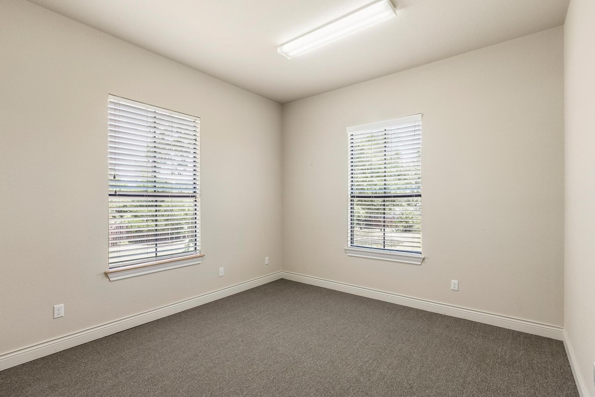 105 Applewood Drive Cedar Creek TX 78612