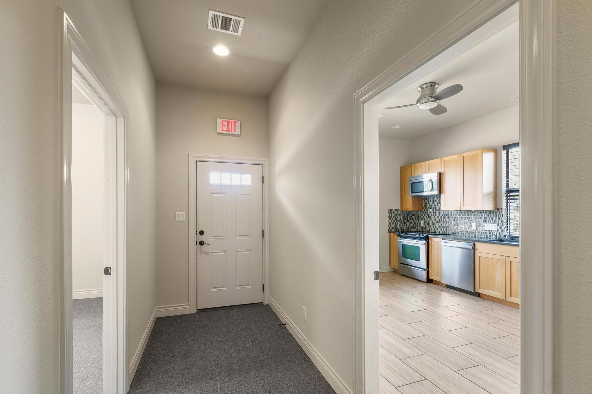 105 Applewood Drive Cedar Creek TX 78612