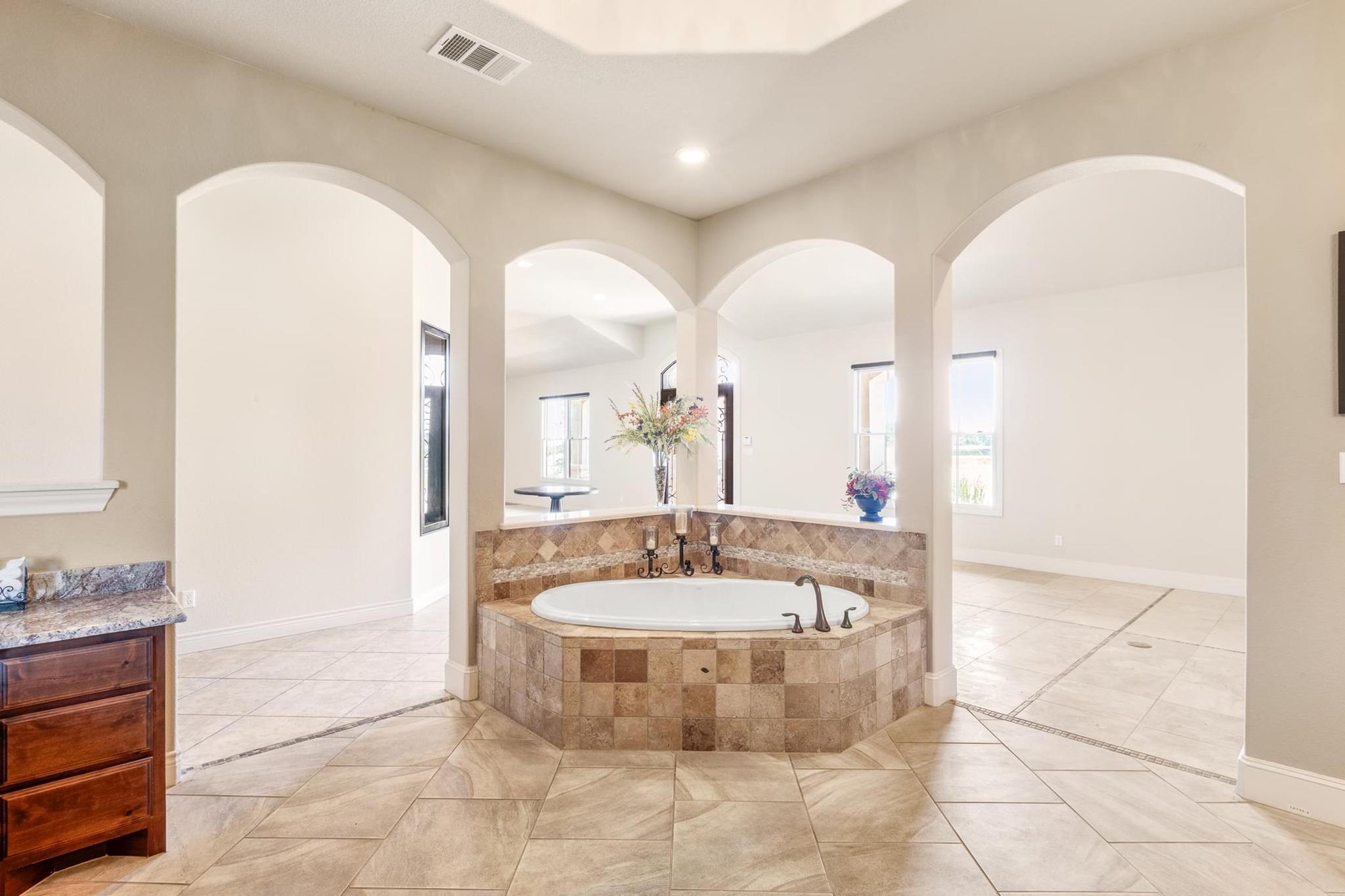 105 Applewood Drive Cedar Creek TX 78612