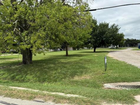 300 E Austin Avenue Hutto TX 78634