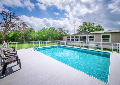 279 Highline Drive Bastrop TX 78602