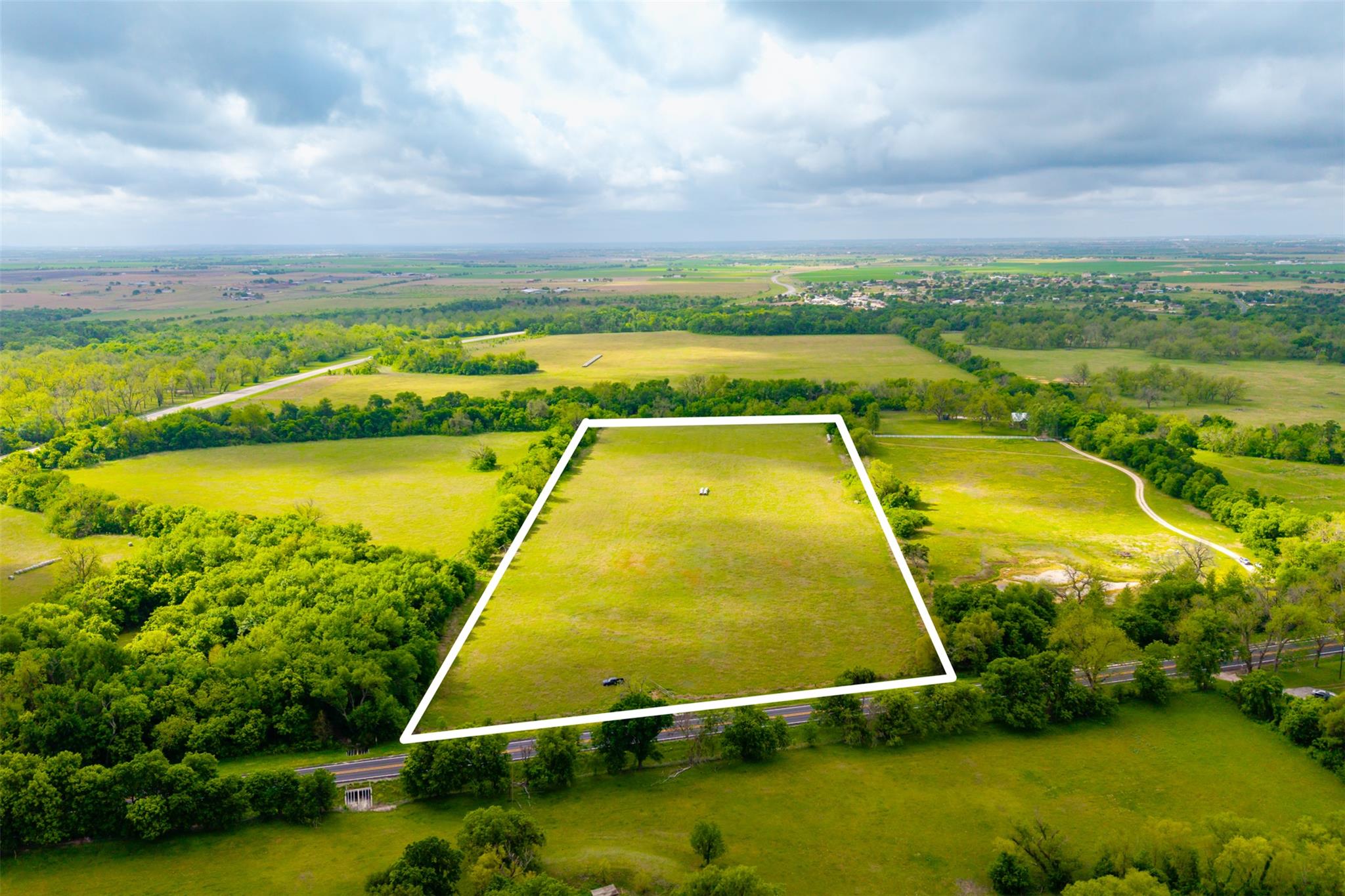 18.45 Acres Fm 1660 Taylor TX 76574