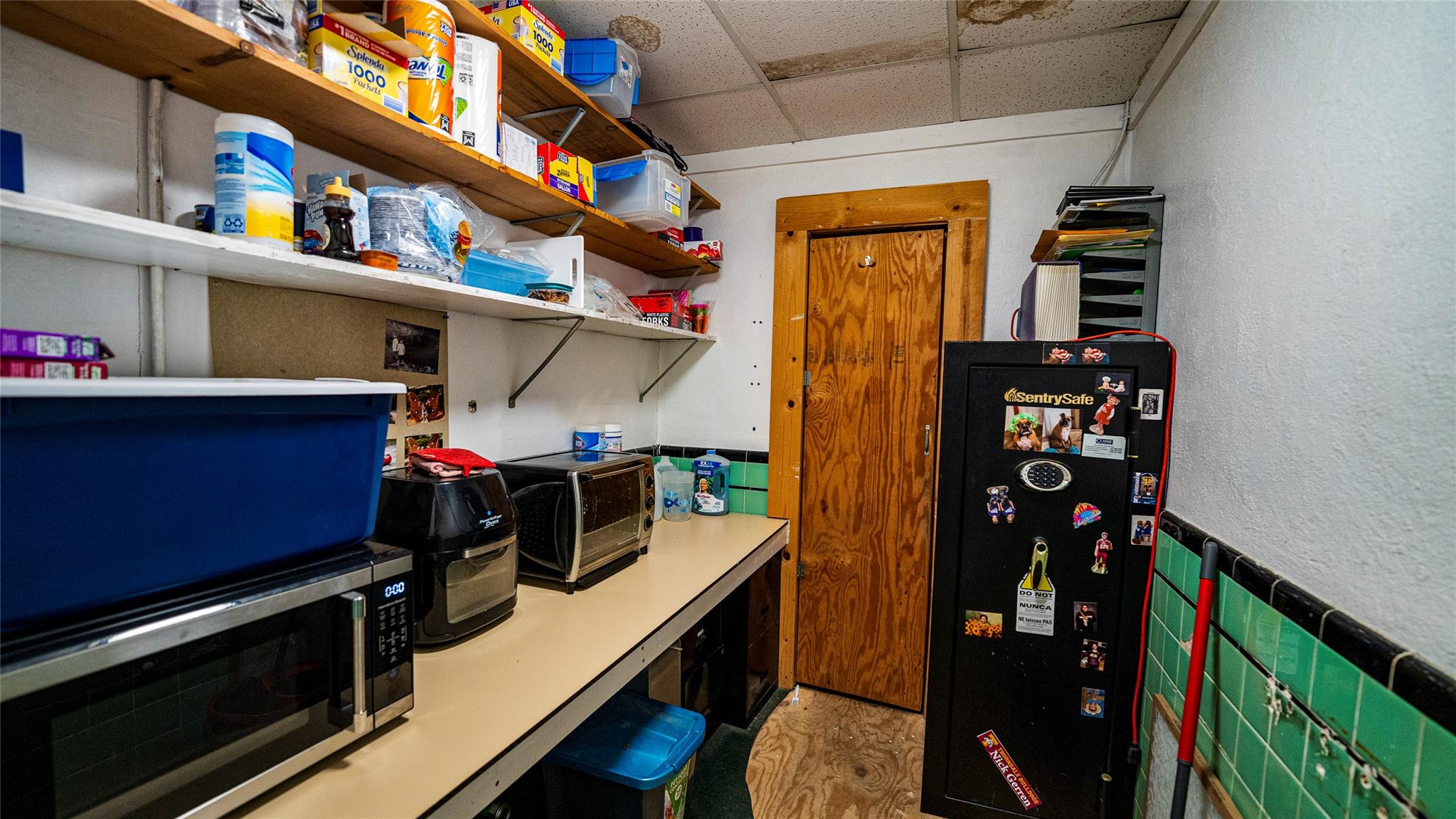 139 W Cameron Avenue Rockdale TX 76567