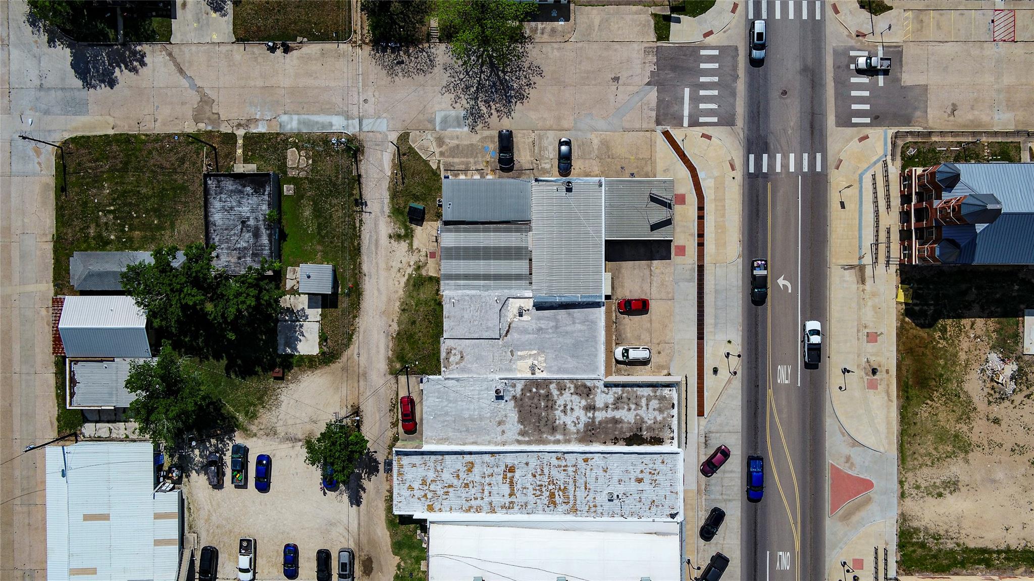 139 W Cameron Avenue Rockdale TX 76567