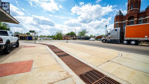 139 W Cameron Avenue Rockdale TX 76567