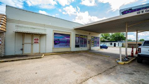 139 W Cameron Avenue Rockdale TX 76567