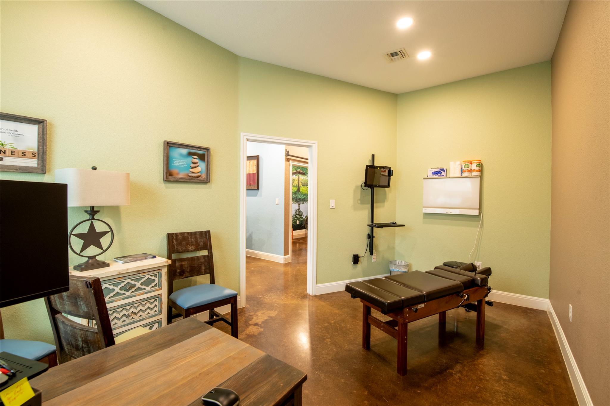 1913 Dutton Drive San Marcos TX 78666