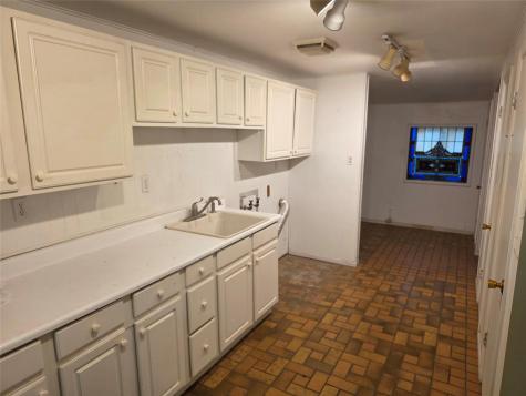 633 S Castell Avenue New Braunfels TX 78130