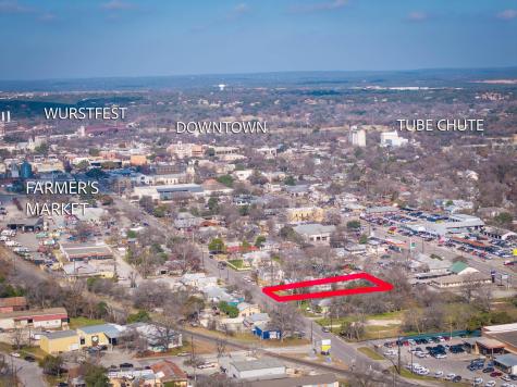633 S Castell Avenue New Braunfels TX 78130