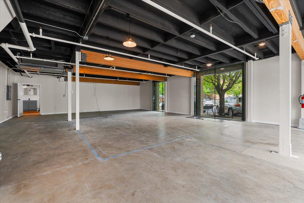 117 East Street Hutto TX 78634