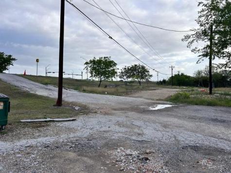 10412 Highway Fm 812 Highway Del Valle TX 78617