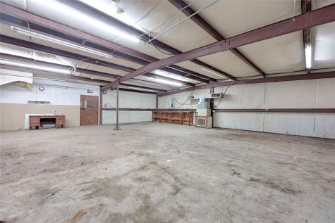 1410 Us Highway 90a East Hallettsville TX 77964