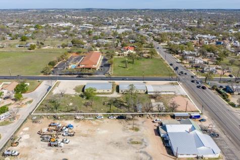 702 S Washington Highway Fredericksburg TX 78624