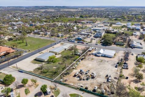702 S Washington Highway Fredericksburg TX 78624