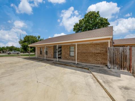 101 N Anthony Street Hutto TX 78634