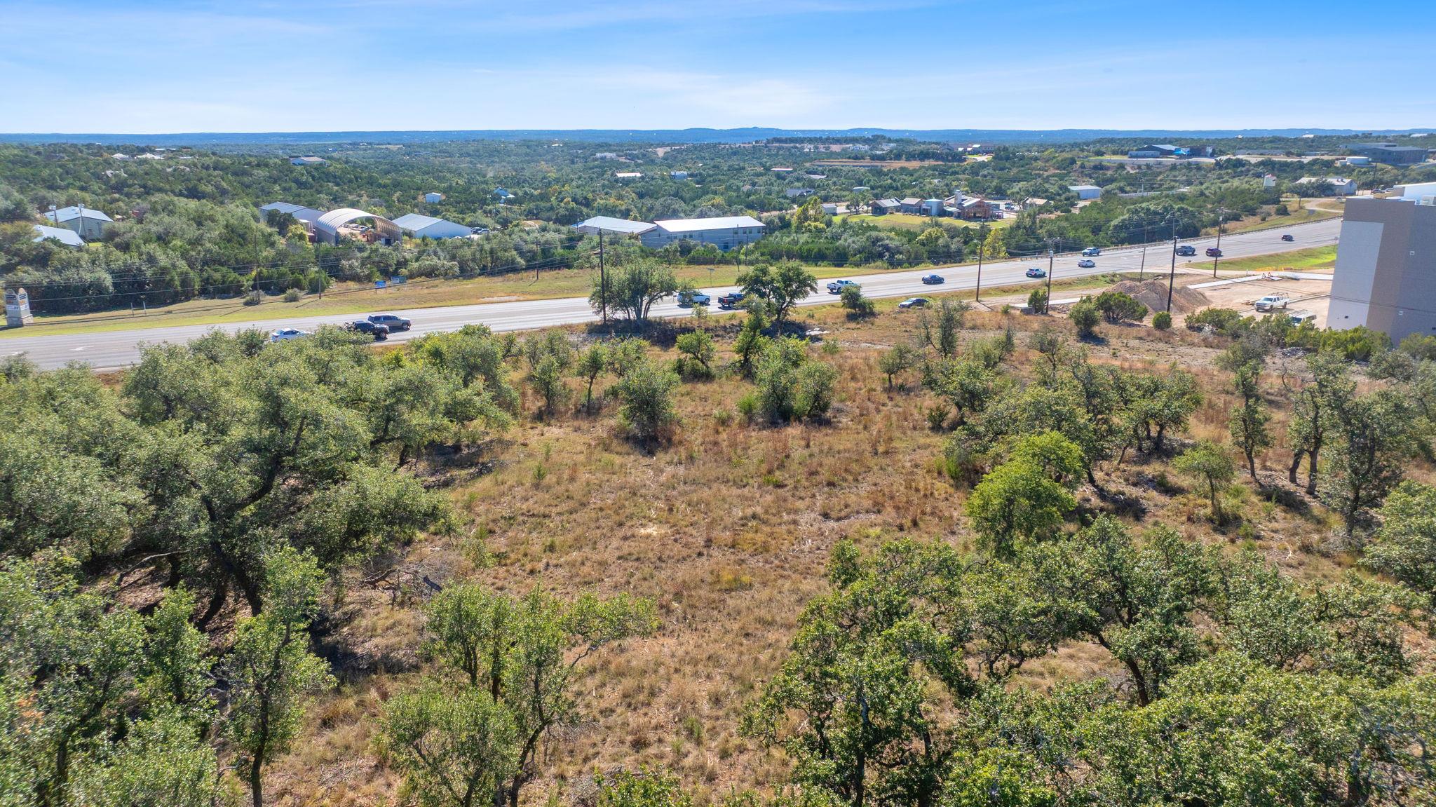 3981 & 3983 E Highway 290 Dripping Springs TX 78620