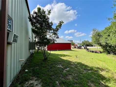 1698 S Us Hwy 281 Highway S Blanco TX 78606