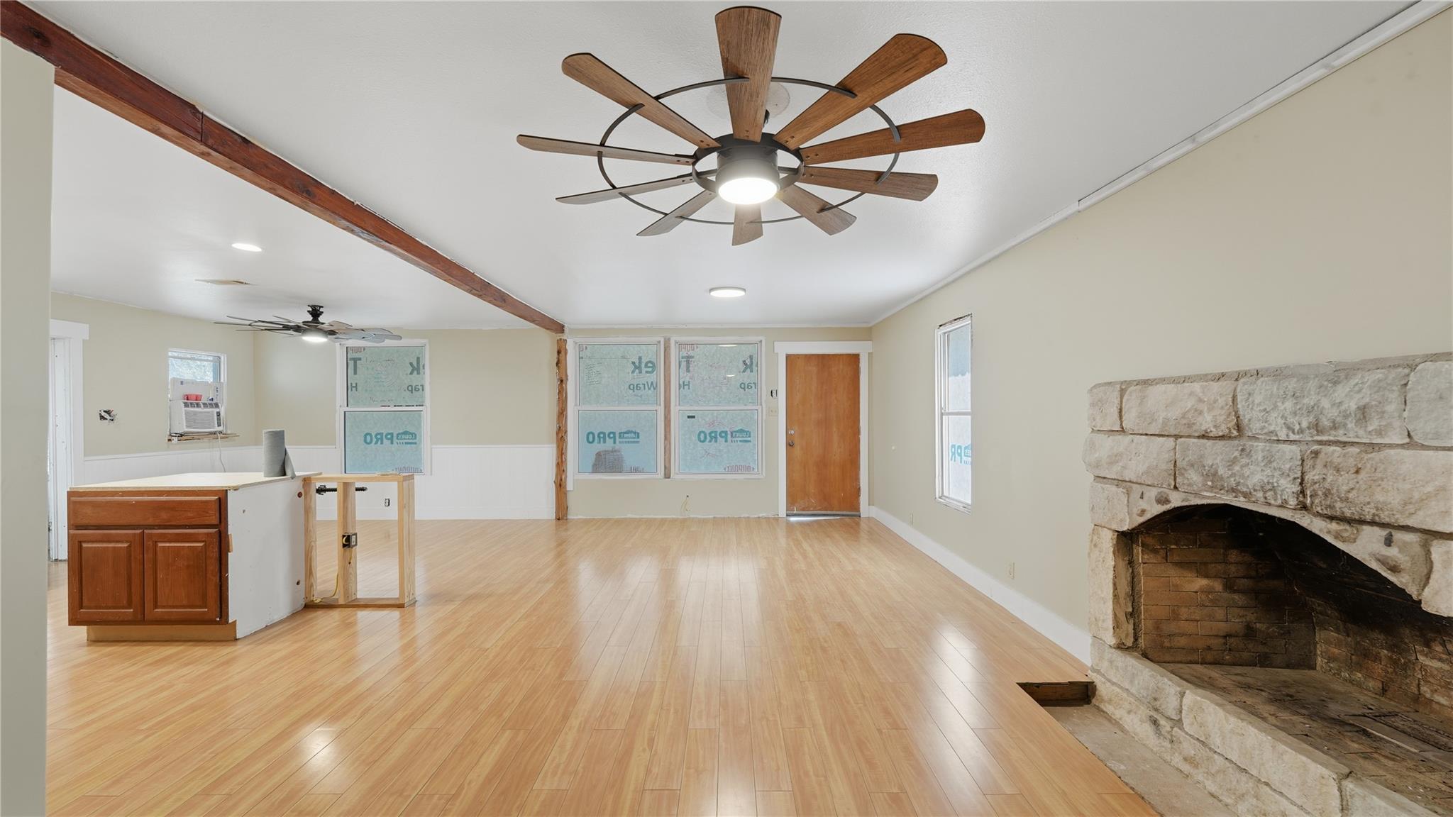 655 NW Loop 230 Smithville TX 78957