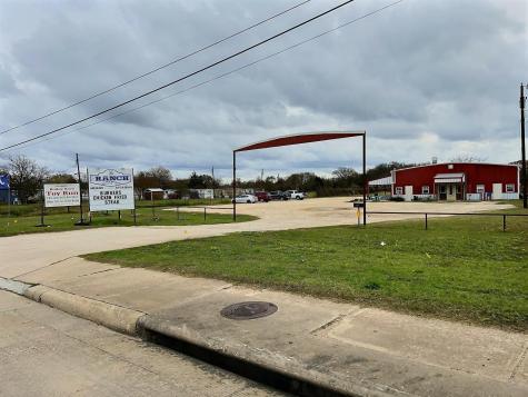 415 W S. Us Highway 79 Highway Rockdale TX 76567