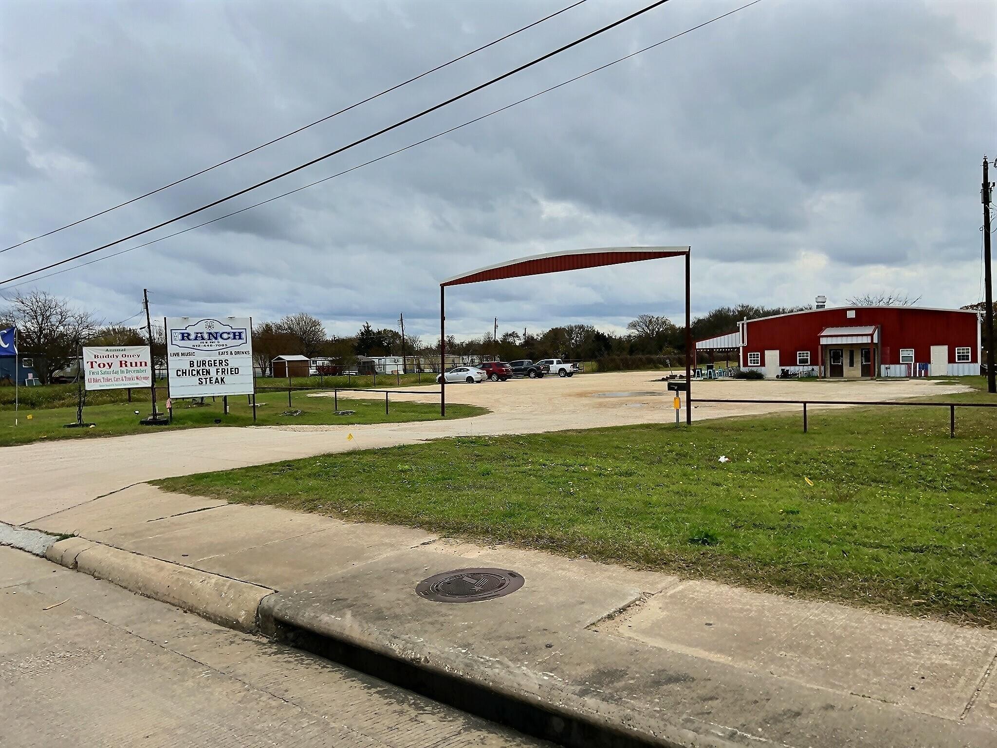 415 W S. Us Highway 79 Highway Rockdale TX 76567