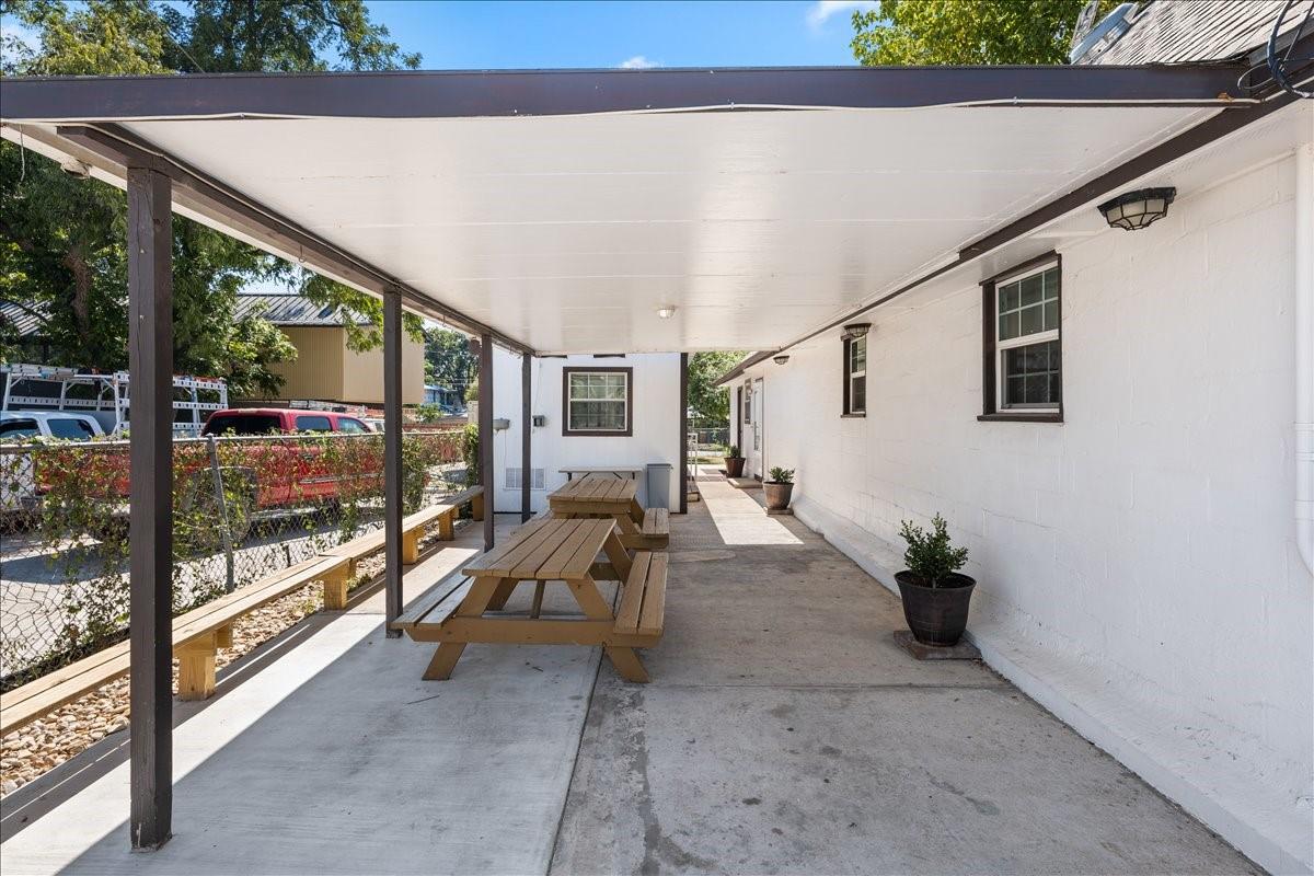 2607 E 5th Street Austin TX 78702