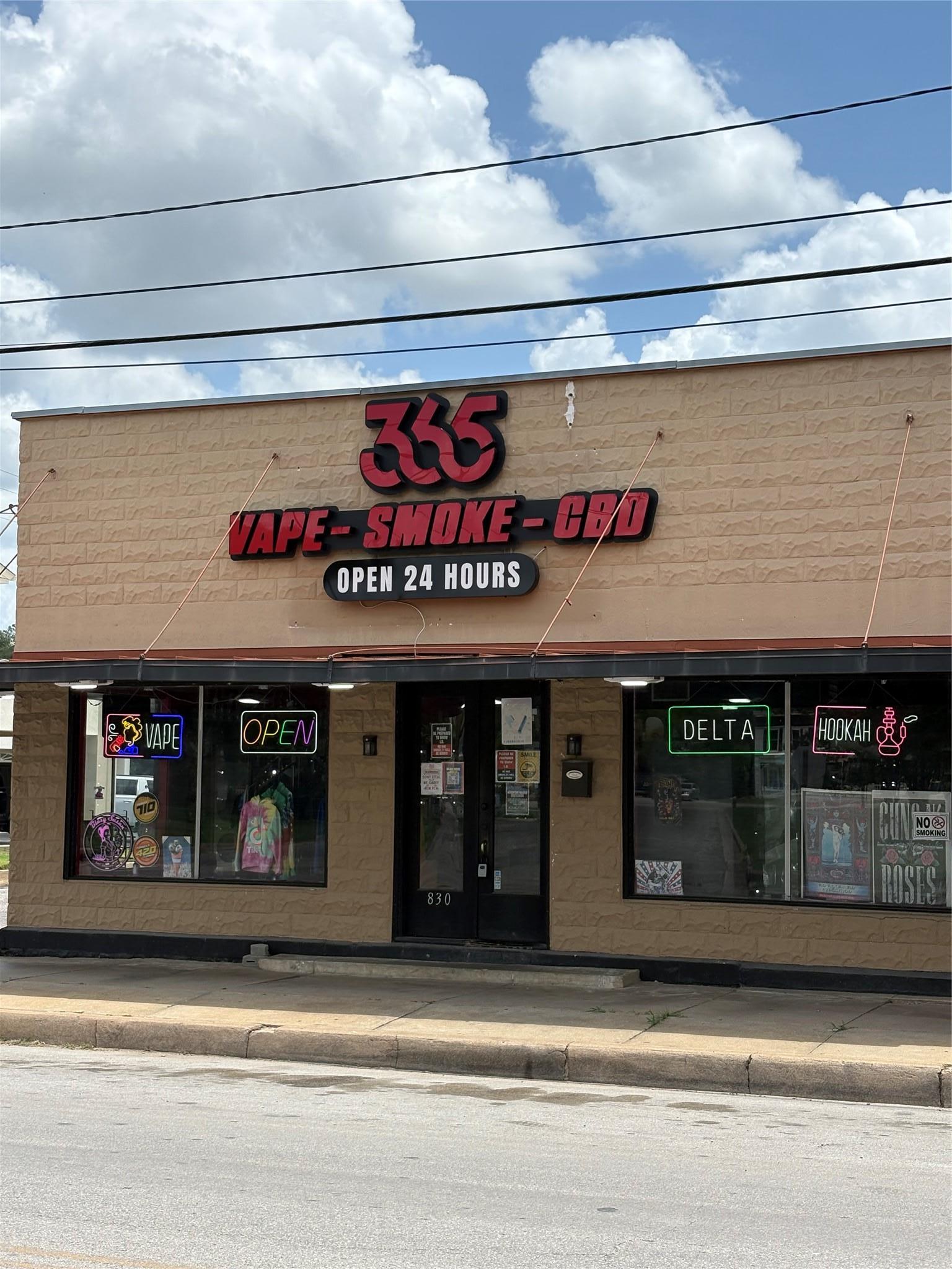 830 Saint Paul Street Gonzales TX 78629