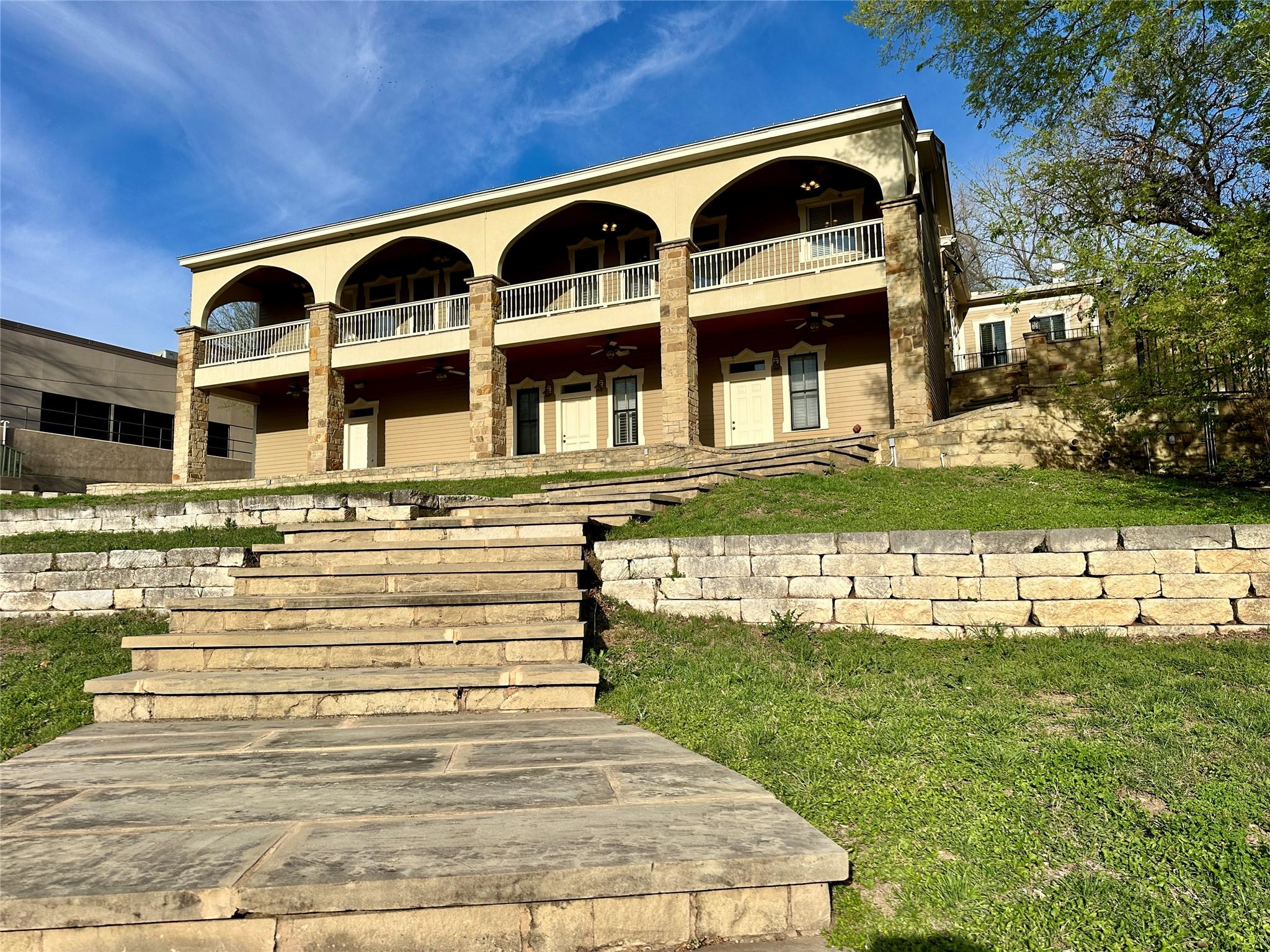 802 Main Street Bastrop TX 78602