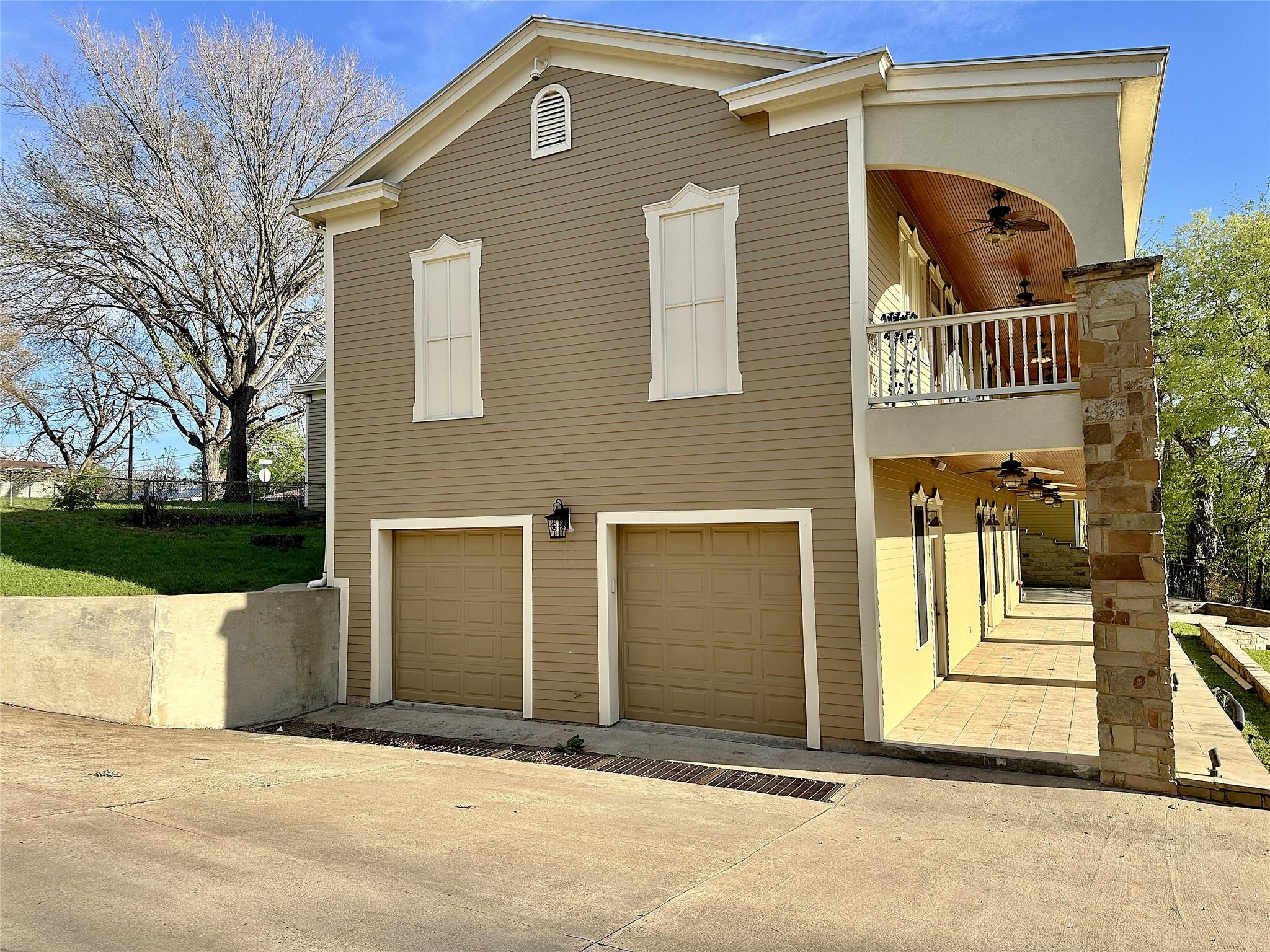802 Main Street Bastrop TX 78602