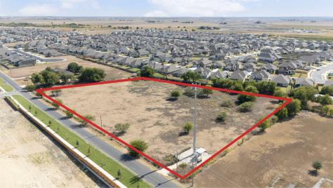 828 County Road 132 Hutto TX 78634