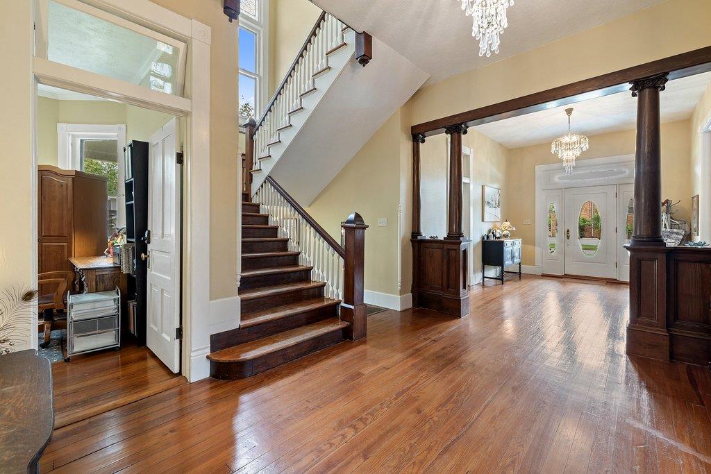 819 Hackberry Street Taylor TX 76574