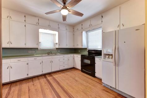 1292 N I-35 New Braunfels TX 78130