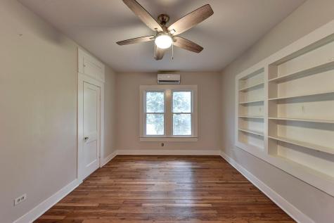 1292 N I-35 New Braunfels TX 78130