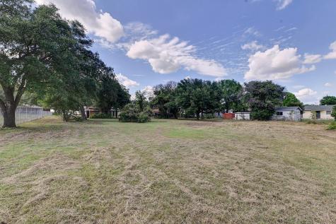 1292 N I-35 New Braunfels TX 78130