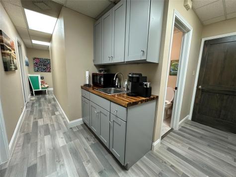 12343 Hymeadow Drive Austin TX 78750