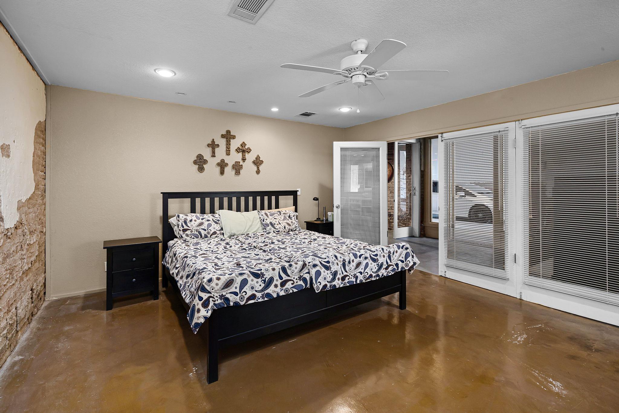 207 E Clark Street Bartlett TX 76511