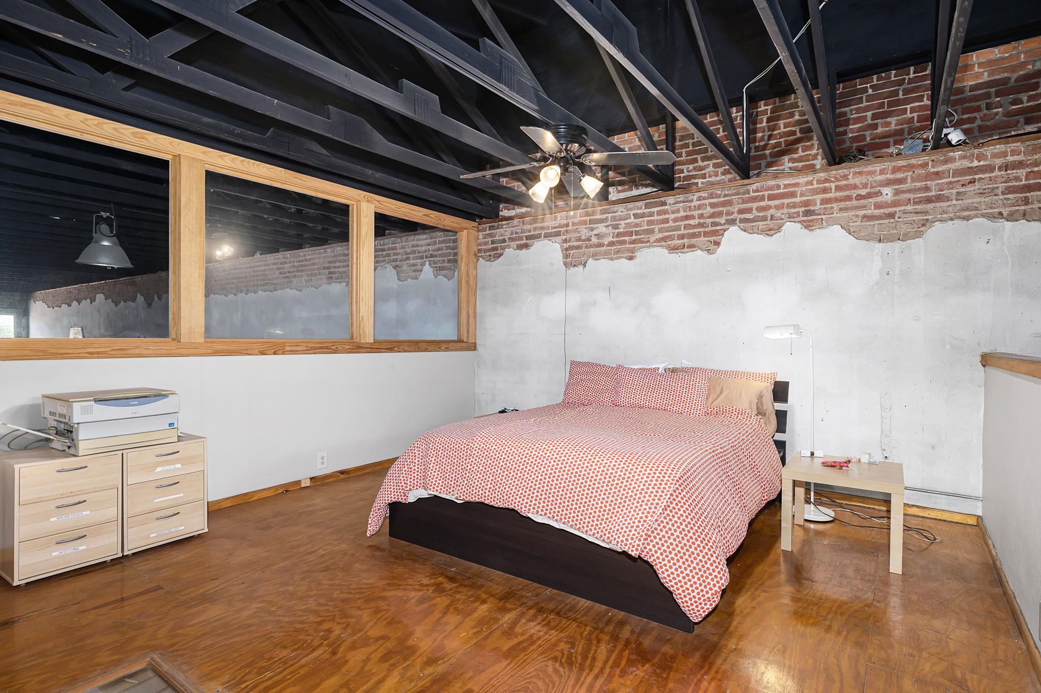 207 E Clark Street Bartlett TX 76511