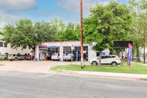 2216 S 1st Street Austin TX 78704