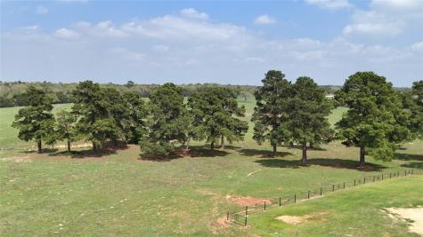 2792 Fm 535 Rosanky TX 78953