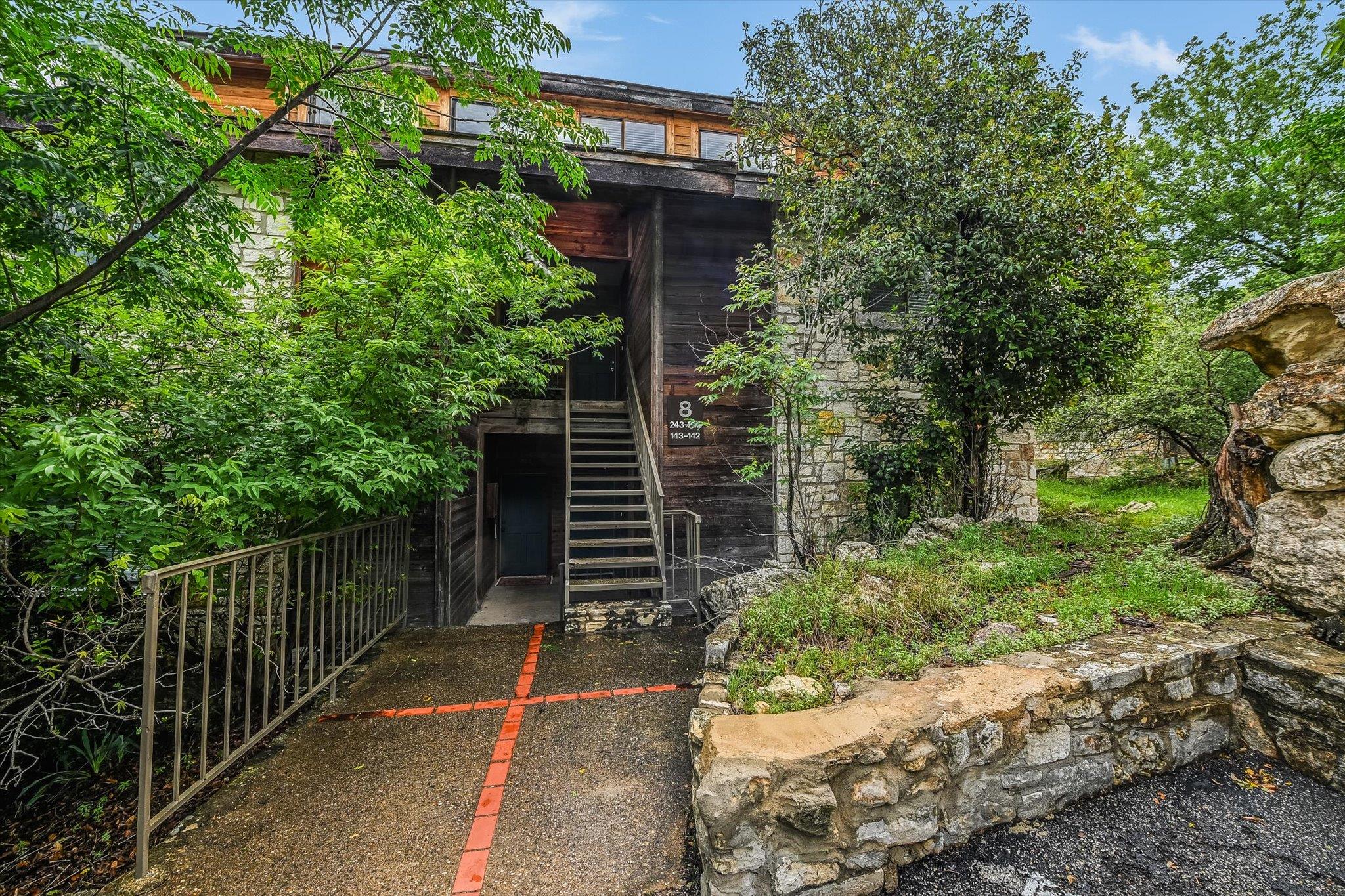 8200 Neely Drive Austin TX 78759