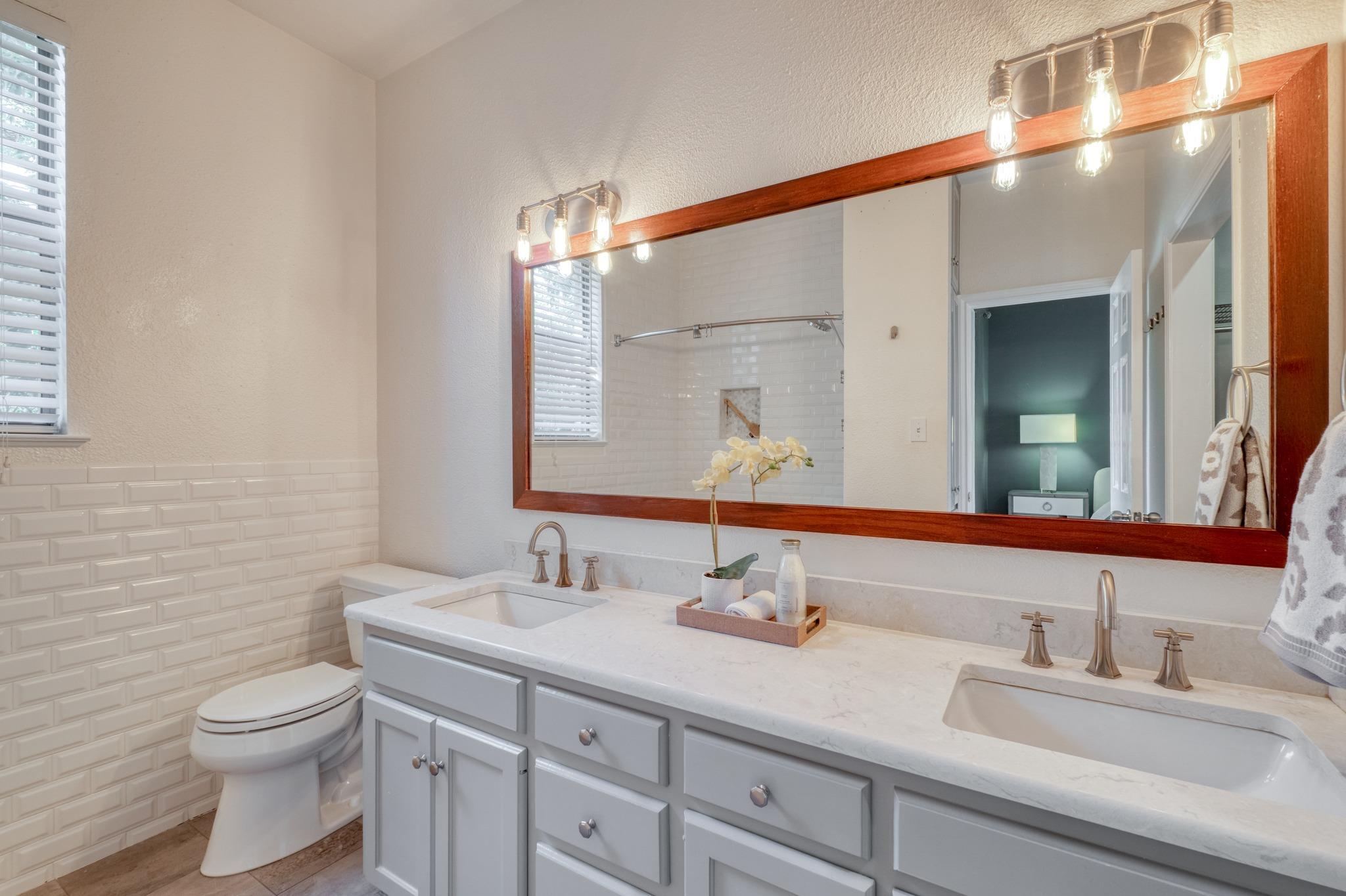 611 E 45th Street Austin TX 78751