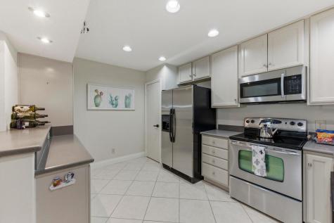 107 World Of Tennis Square Lakeway TX 78738
