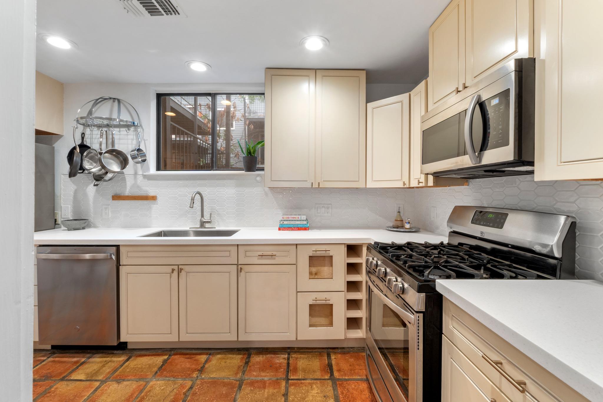 606 W Lynn Street Austin TX 78703