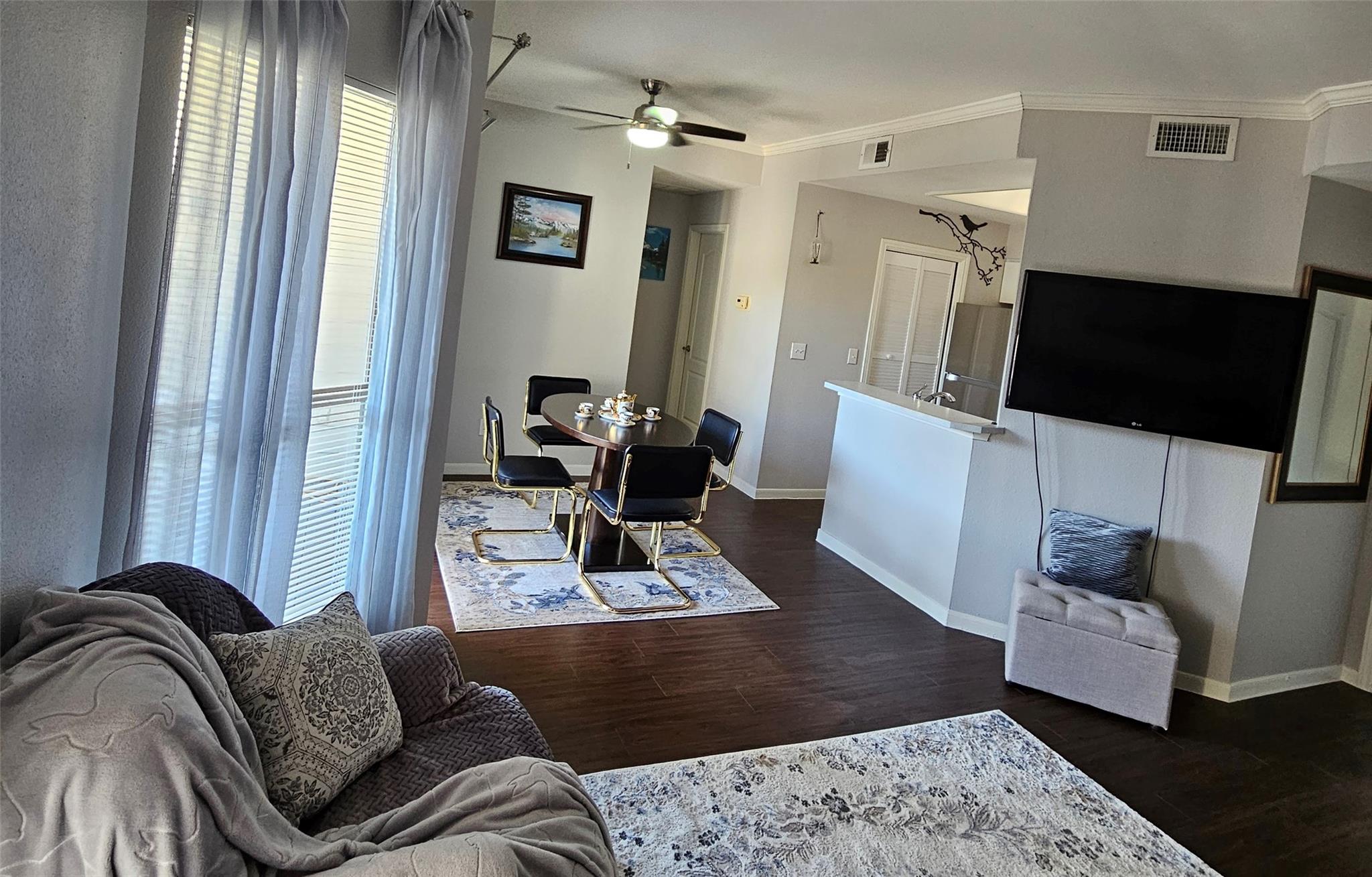 6000 Shepherd Mountain Cove Austin TX 78730